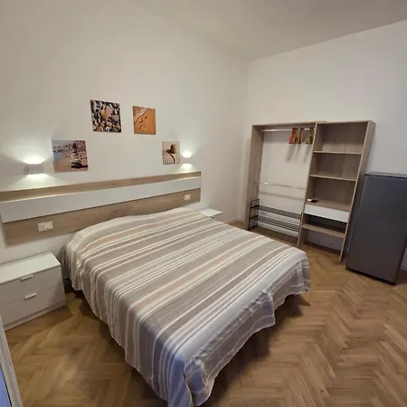 Elycon House - Locazione Turistica A منزل للإقامة