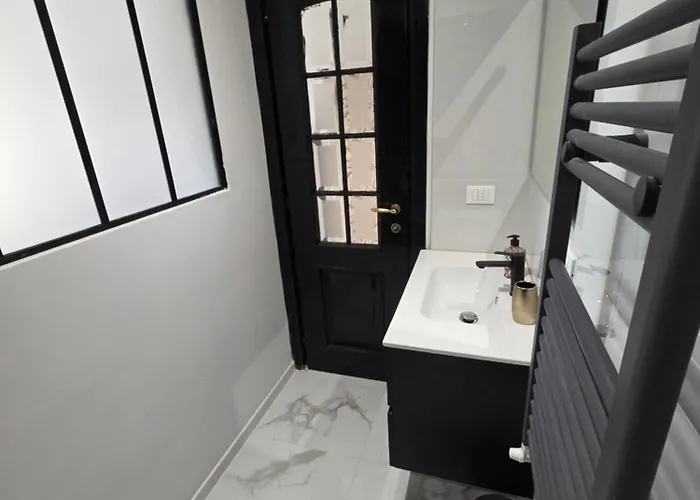 Elycon House - Locazione Turistica A Homestay